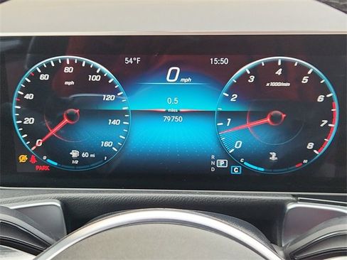 Used 2021 Mercedes-Benz GLB 250 image 12