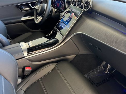 Certified 2025 Mercedes-Benz GLC 350e 4MATIC image 18