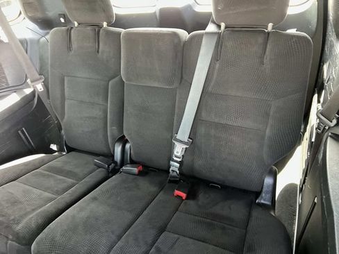 Used 2017 Dodge Grand Caravan SE FWD image 13
