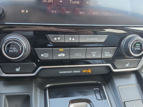 Used 2019 Honda CR-V EX image 30