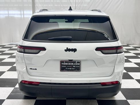 New 2026 Jeep Grand Cherokee L Limited w/ Limited Altitude Package AWD/4WD image 6