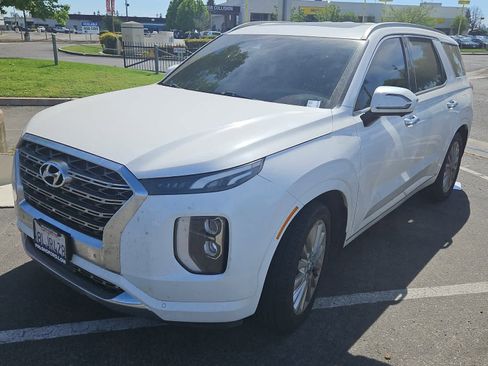 Used 2020 Hyundai Palisade Limited image 1