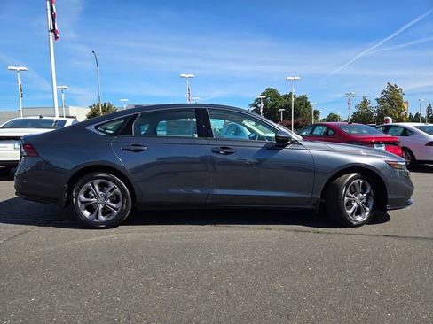 New 2026 Honda Accord EX-L image 3