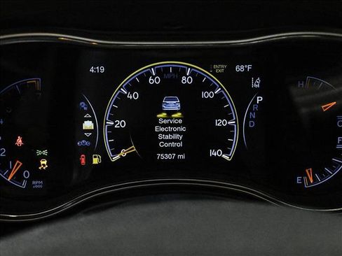 Used 2018 Jeep Grand Cherokee High Altitude AWD/4WD image 11