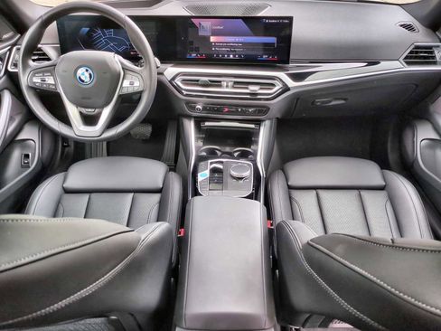 New 2024 BMW i4 eDrive35 w/ Premium Package image 16