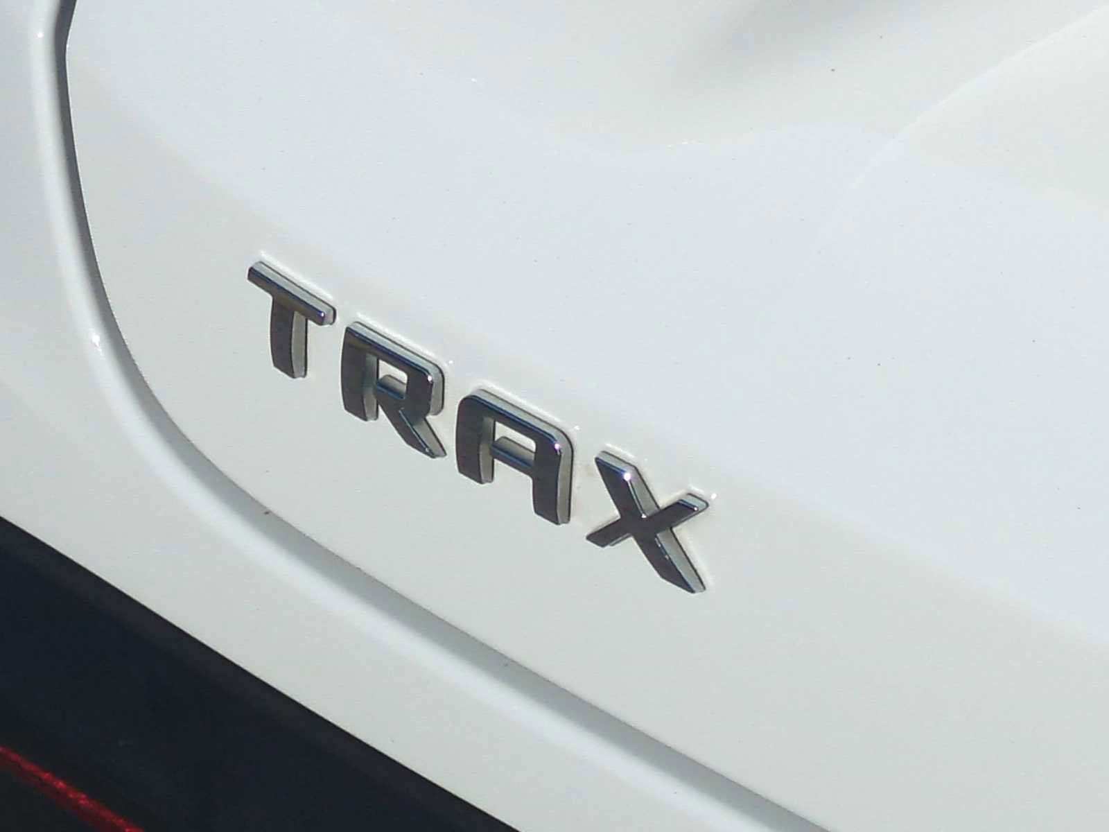 Used 2024 Chevrolet Trax ACTIV w/ Sunroof Package FWD image 31
