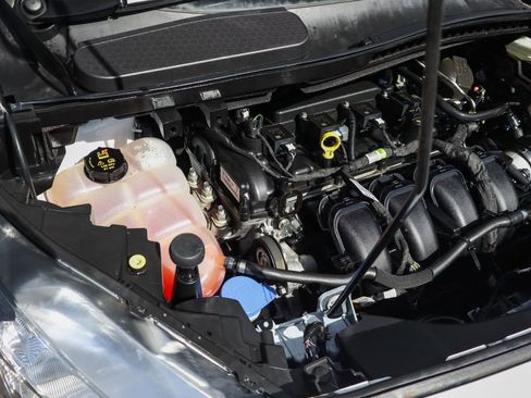 Used 2022 Ford Transit Connect XL image 12