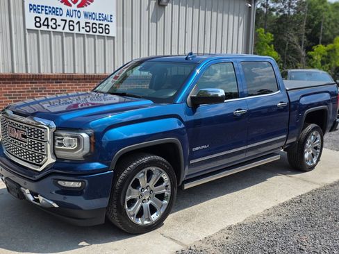 Used 2017 GMC Sierra 1500 Denali w/ Denali Ultimate Package AWD/4WD image 1