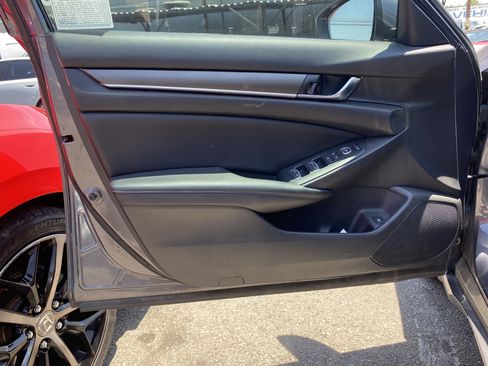 Used 2021 Honda Accord LX image 16