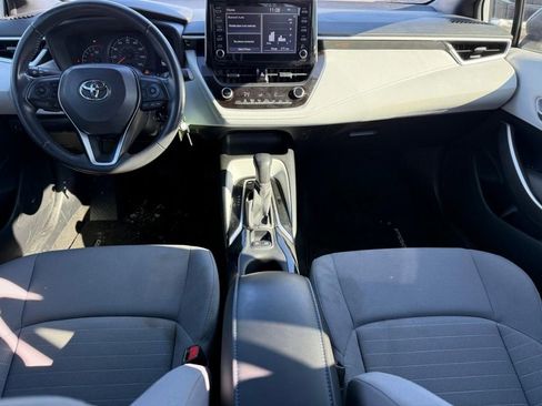 Used 2020 Toyota Corolla SE image 10