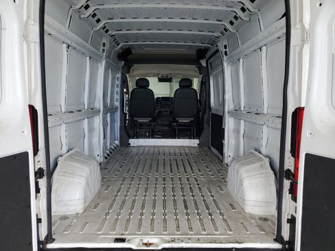 Used 2023 RAM ProMaster 2500 image 8