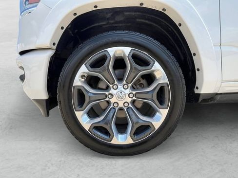 Used 2019 RAM 1500 Limited AWD/4WD image 23