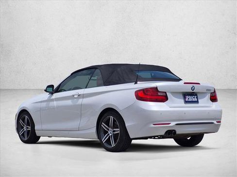 Used 2017 BMW 230i Convertible RWD image 7