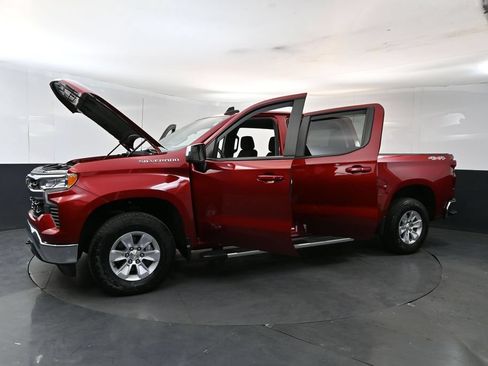 Used 2023 Chevrolet Silverado 1500 LT w/ Protection Package AWD/4WD image 27