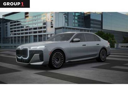 New 2025 BMW 740i w/ Premium Package