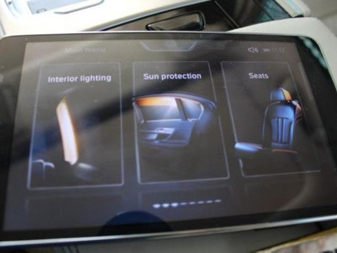 Used 2016 BMW 750i xDrive image 30