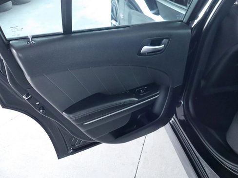Used 2019 Dodge Charger Scat Pack RWD image 28