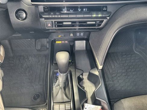 Used 2025 Toyota Camry LE image 19