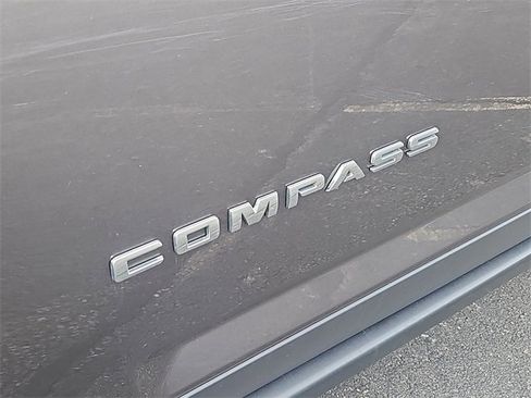 Used 2017 Jeep Compass Sport w/ Power Value Group image 13