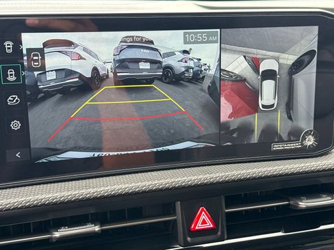 New 2025 Kia EV6 Wind image 21