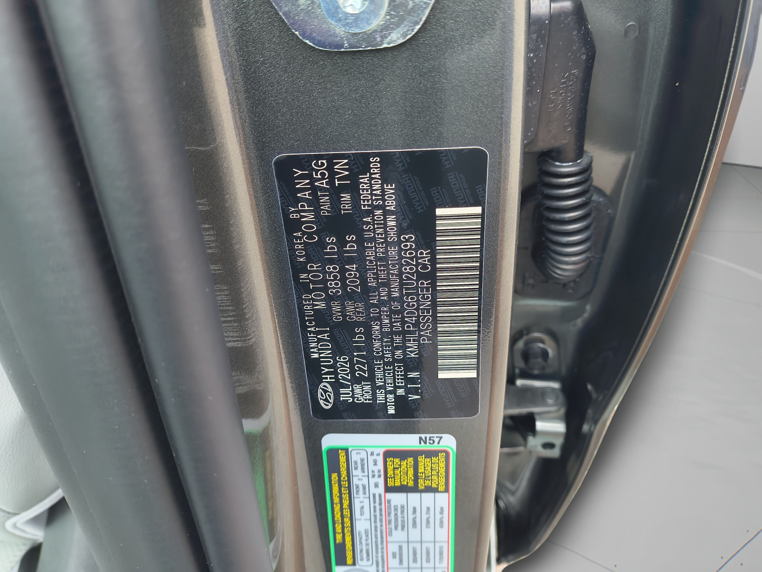 New 2026 Hyundai Elantra Limited FWD image 33