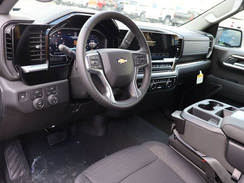 New 2026 Chevrolet Silverado 1500 LT AWD/4WD image 6