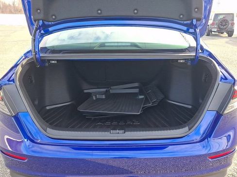 Certified 2025 Honda Accord Sport image 29