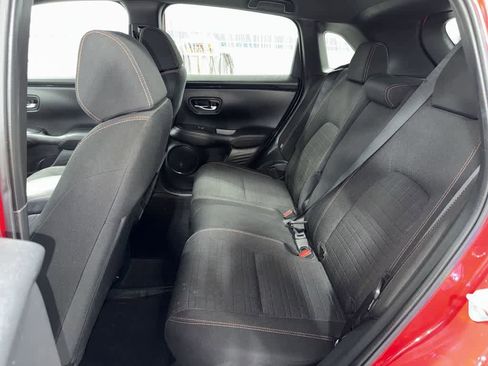 Used 2024 Honda HR-V Sport image 17