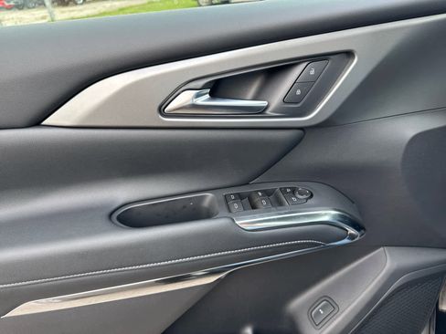 New 2026 Chevrolet Traverse LT image 32