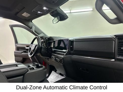 Used 2023 Chevrolet Silverado 1500 LT AWD/4WD image 23