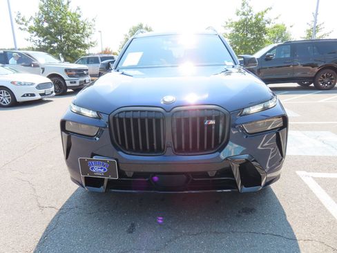 Used 2024 BMW X7 M60i w/ Executive Package AWD/4WD image 2