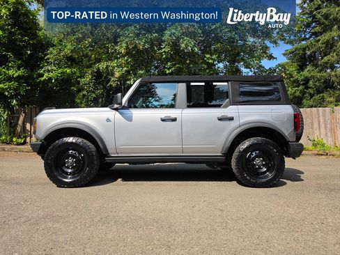 Used 2022 Ford Bronco Black Diamond AWD/4WD image 10