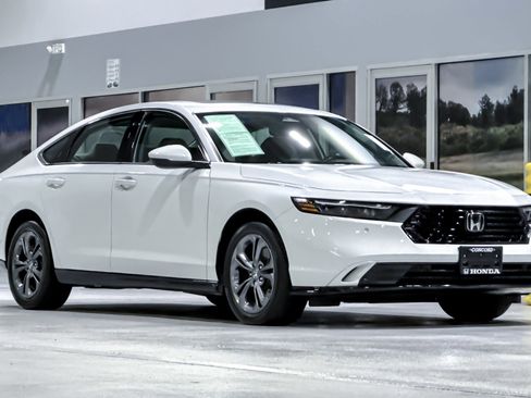 Used 2024 Honda Accord EX-L image 7