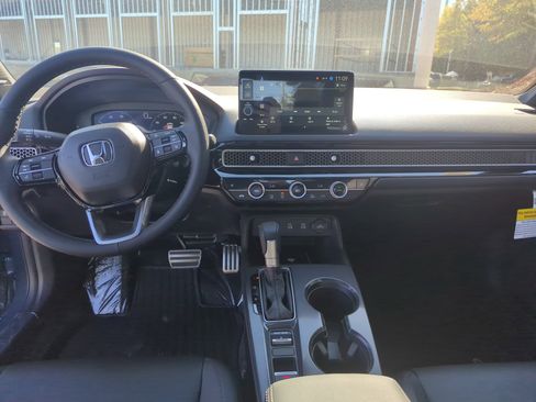 Used 2026 Honda Civic Sport Touring image 21