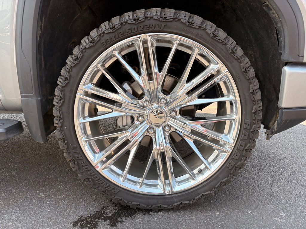 Used 2023 GMC Sierra 1500 Denali AWD/4WD image 32