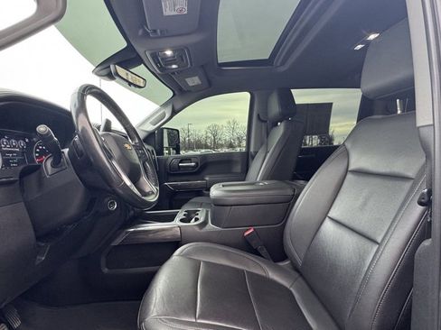 Used 2022 Chevrolet Silverado 2500 LTZ w/ LTZ Premium Package image 21