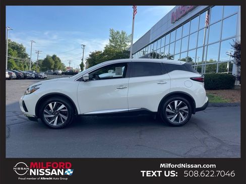 Used 2024 Nissan Murano SL AWD/4WD image 2