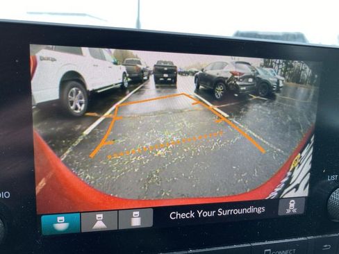 Used 2023 Honda CR-V EX image 14