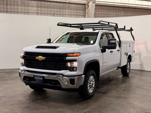 New 2026 Chevrolet Silverado 2500 W/T w/ WT Convenience Package image 2