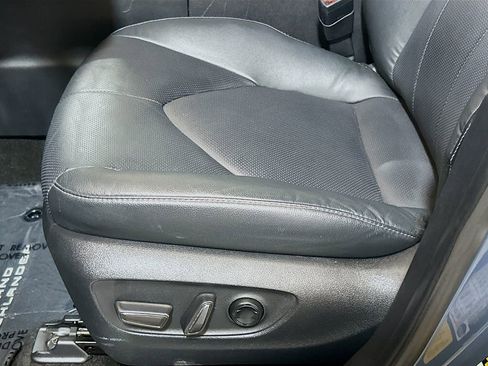 Used 2024 Toyota Grand Highlander FWD image 17