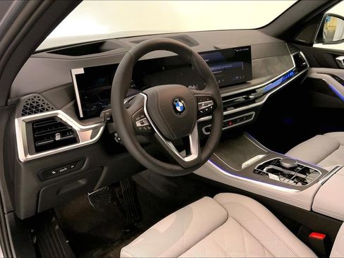 New 2026 BMW X5 xDrive40i w/ Premium Package image 4
