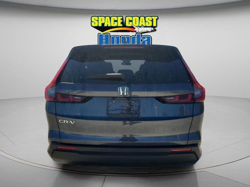 Used 2025 Honda CR-V EX image 4