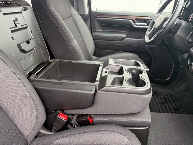 Used 2024 Chevrolet Silverado 1500 LT AWD/4WD image 21