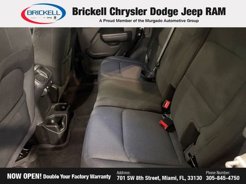 Used 2022 Jeep Wrangler Unlimited Sport AWD/4WD image 24