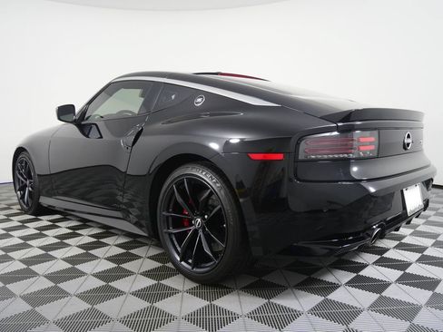 Used 2024 Nissan Z Performance w/ Floor Mat Package RWD image 6
