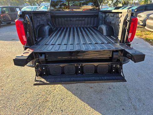 Used 2020 GMC Sierra 2500 Denali w/ Technology Package image 7