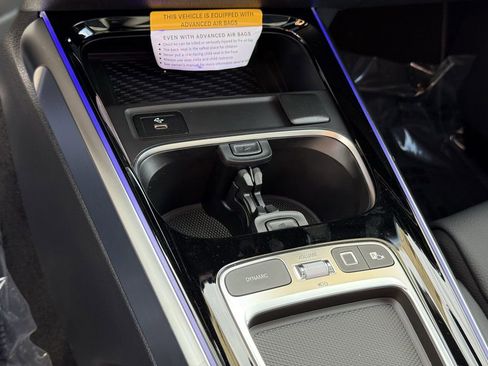New 2026 Mercedes-Benz GLB 250 4MATIC image 22