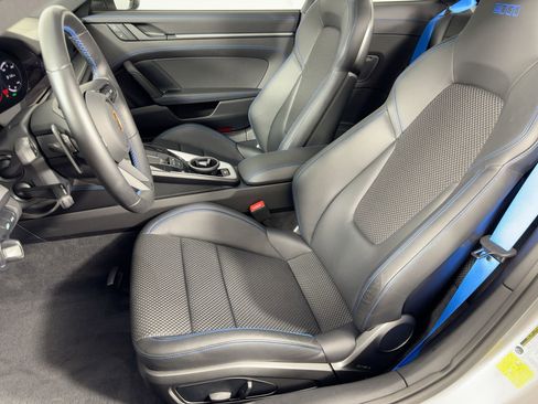 Certified 2024 Porsche 911 Carrera T image 5