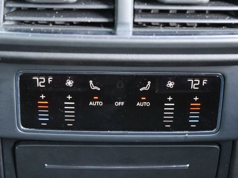 Used 2019 Lamborghini Urus AWD image 39