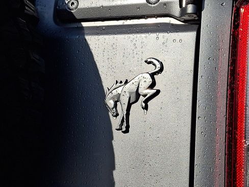 Certified 2022 Ford Bronco 4-Door w/ Sasquatch Package image 30